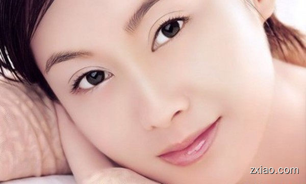 人人必知的眼部保养攻略-芙莉美娜红莓水份眼部啫喱-赢在直销网